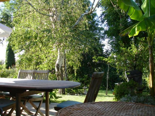 Bed and Breakfast La Petite Provence de Touron à Pujols  Extérieur photo